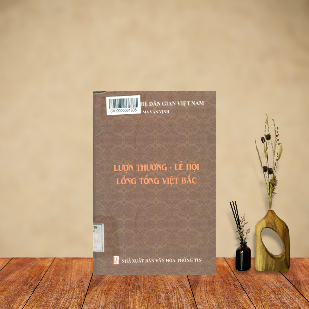 Lượn Thương Lễ Hội Lồng Tồng Việt Bắc – Ma Văn Vịnh