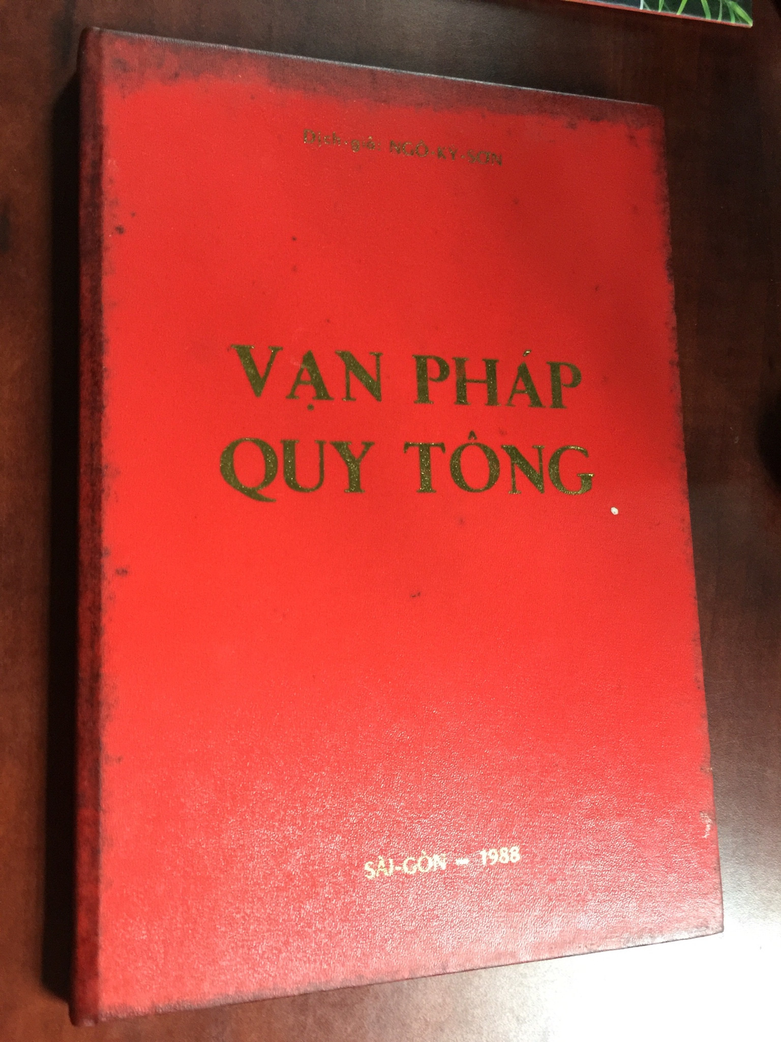 Vạn Pháp Quy Tông – Ngô Kỳ Sơn