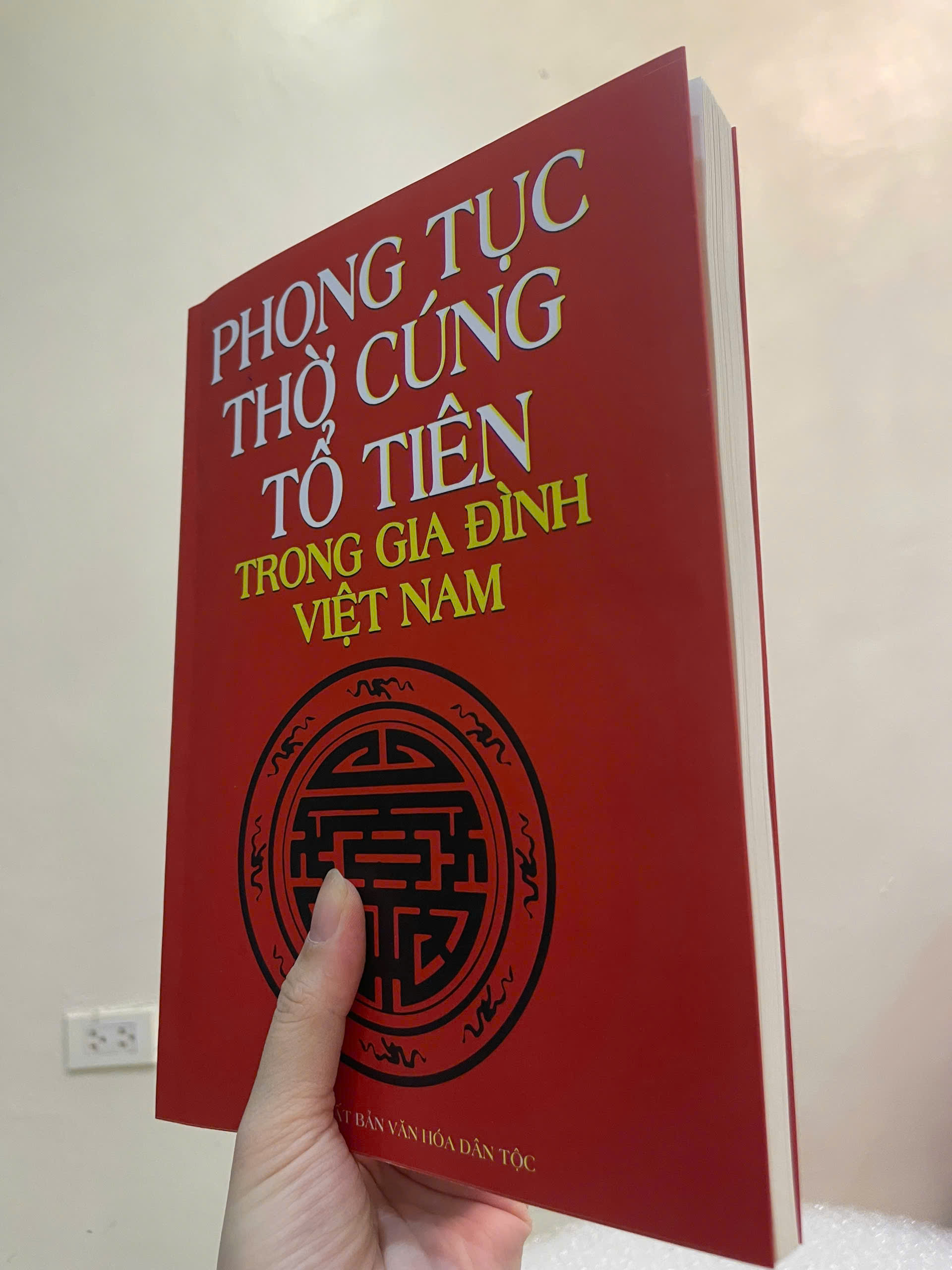 Phong Tục Thờ Cúng Tổ Tiên Trong Gia Đình Việt Nam - Ảnh 2