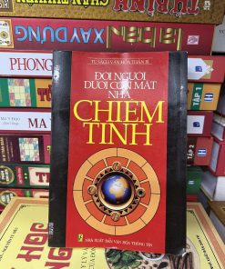 Đời Người Dưới Con Mắt Nhà - Chiêm Tinh
